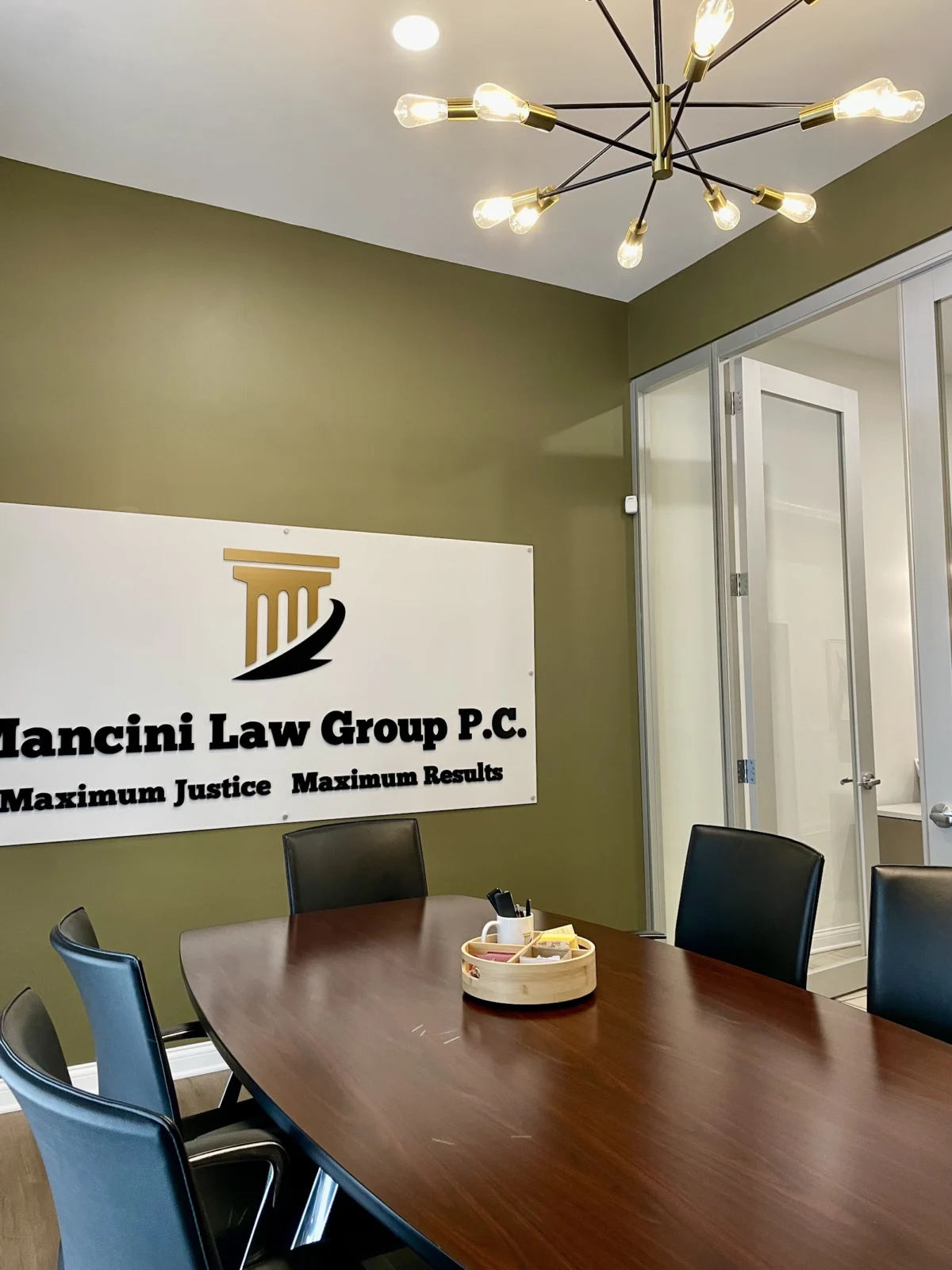 Mancini Law Group P.C. — personal injury lawyer in Chicago, Illinois