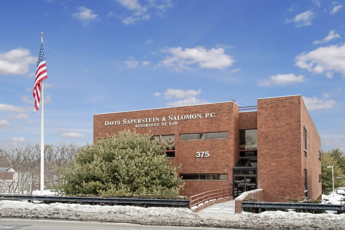 Davis, Saperstein & Salomon, P.C. — personal injury lawyer in Teaneck, New Jersey